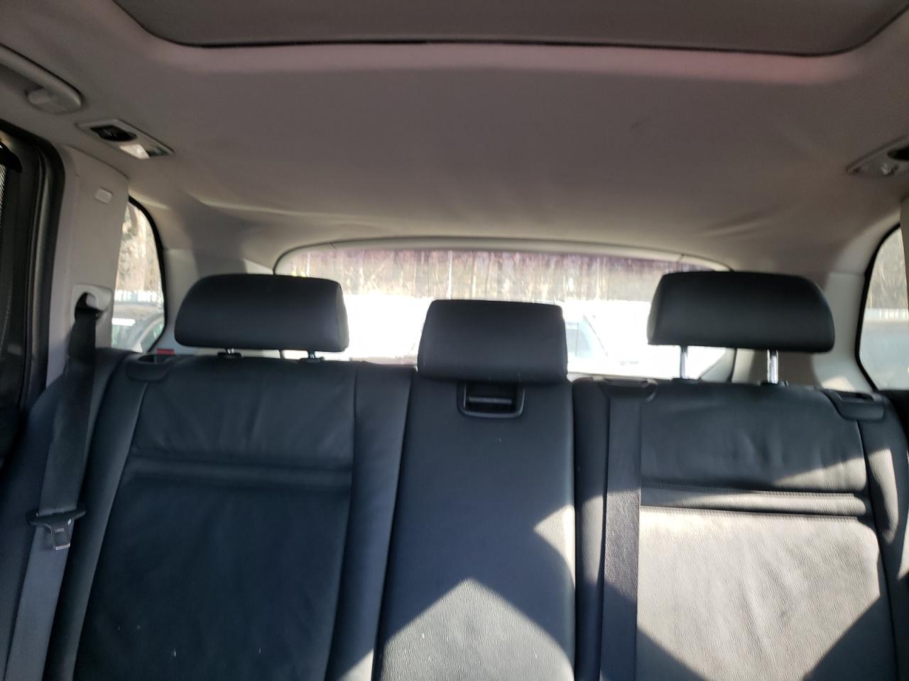 2010 BMW X5 - Image 10