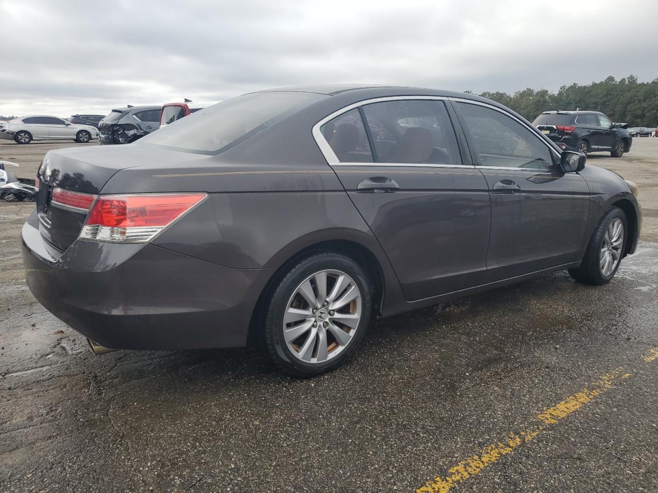 2012 Honda Accord - Image 3