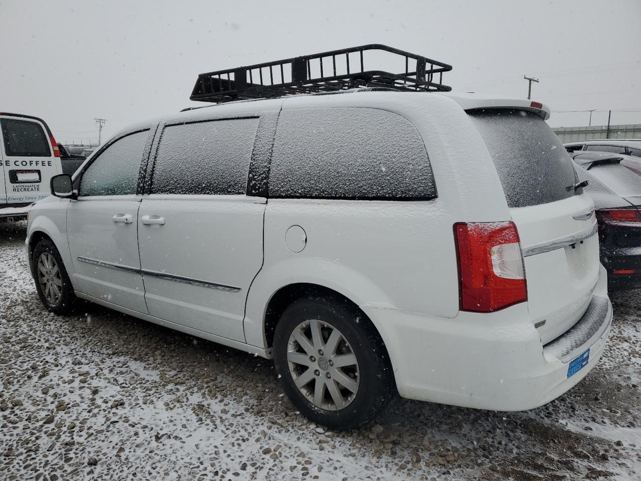 2014 Chrysler Town & Country - Image 2