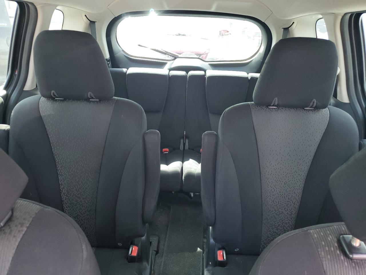 2012 Mazda 5 - Image 10