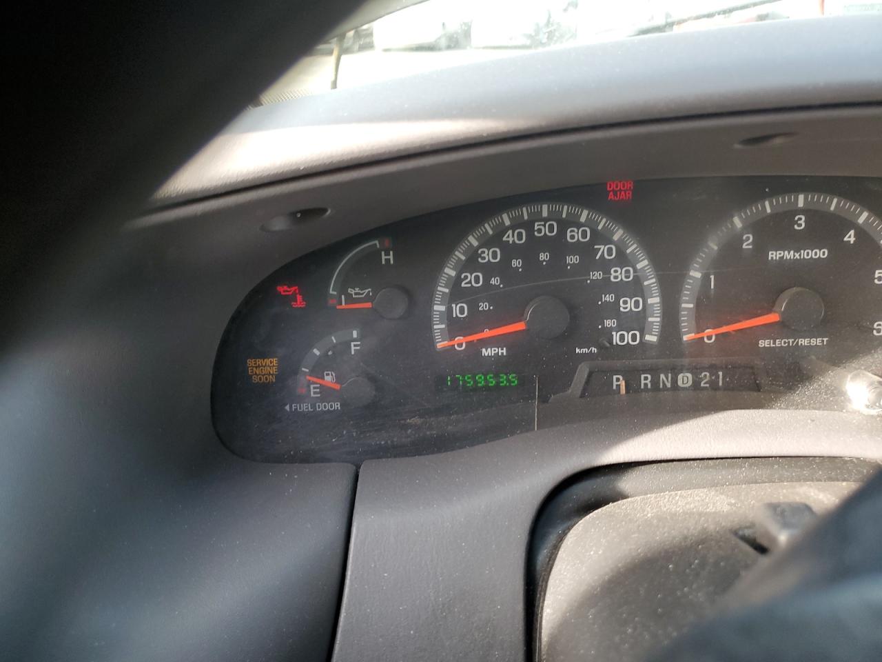 2001 Ford F-150 - Image 9