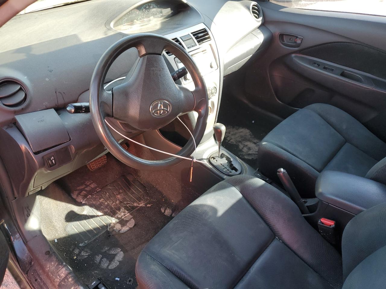 2012 Toyota Yaris VIN: JTDBT4K35C1421712 Lot: 46377465