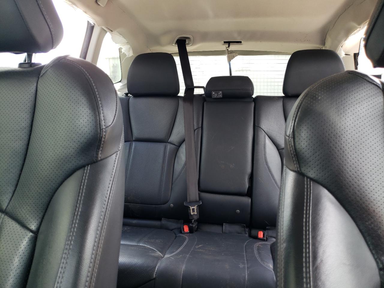 2020 Subaru Forester - Image 10