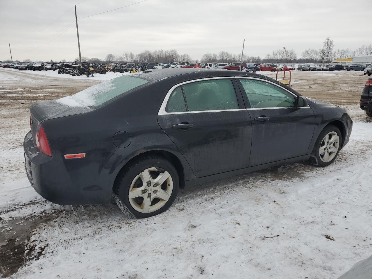 2010 Chevrolet Malibu - Image 3