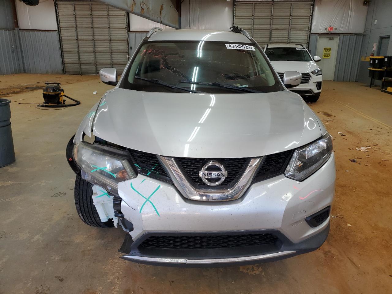 2014 Nissan Rogue - Image 5