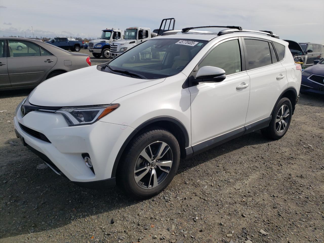 2018 Toyota RAV 4 - Image 1
