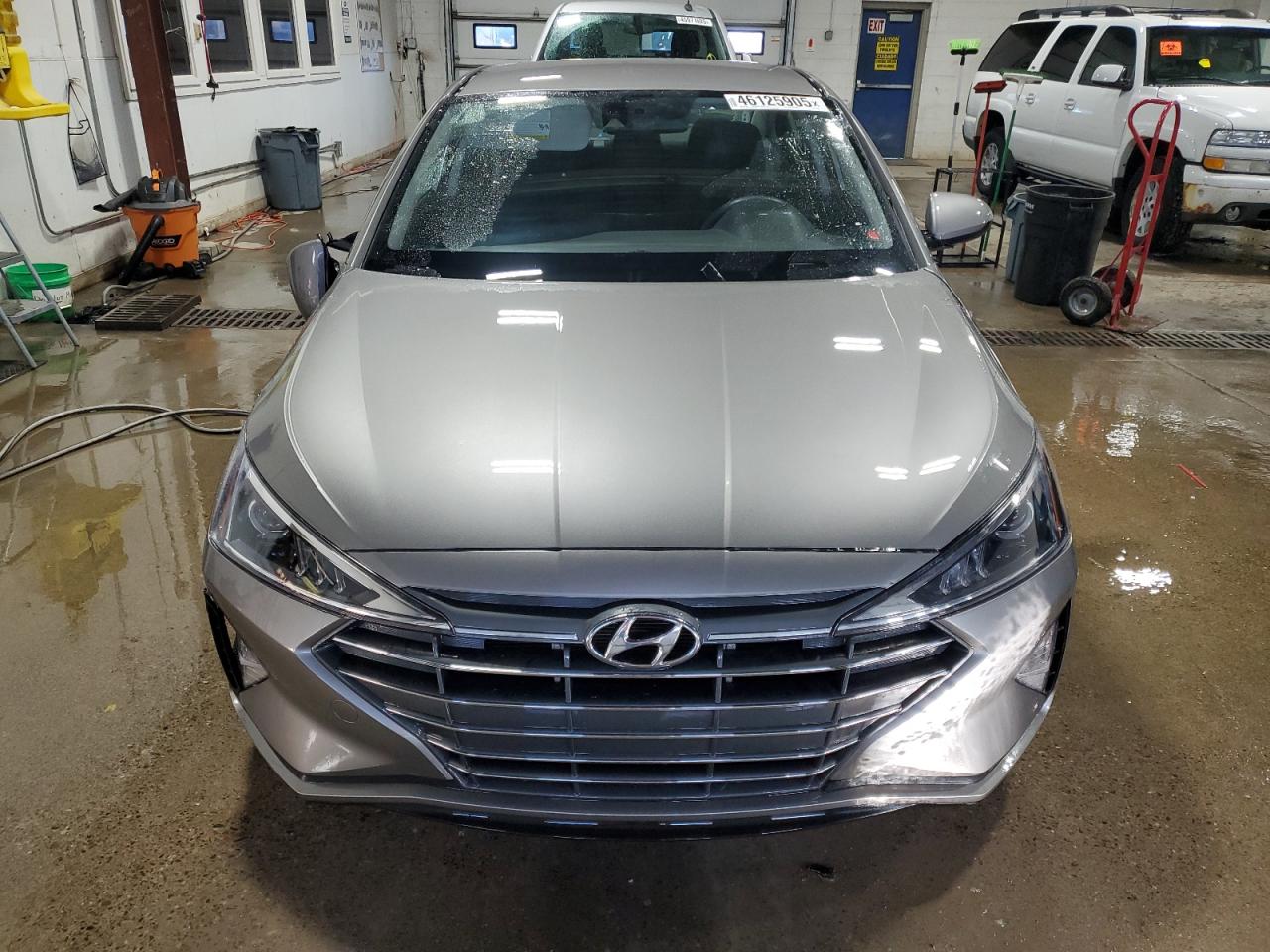 2020 Hyundai Elantra - Image 5