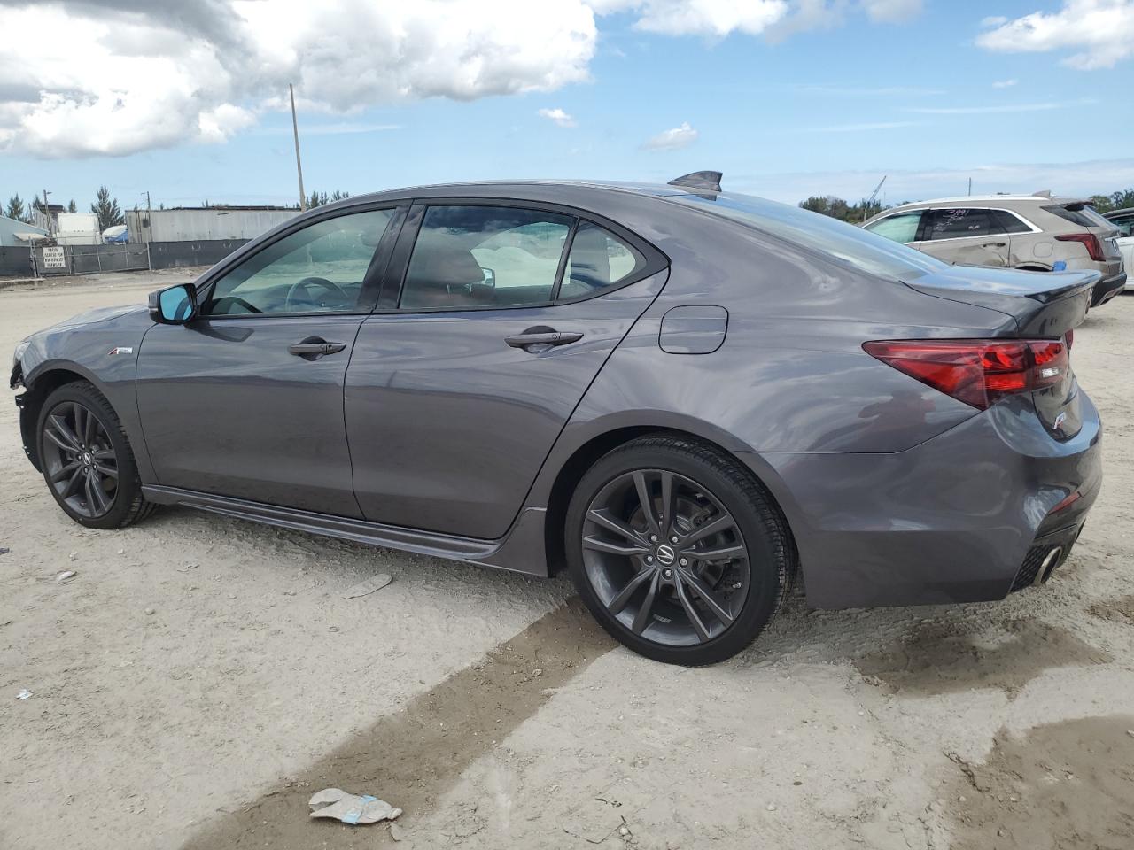 2019 Acura TLX - Image 2