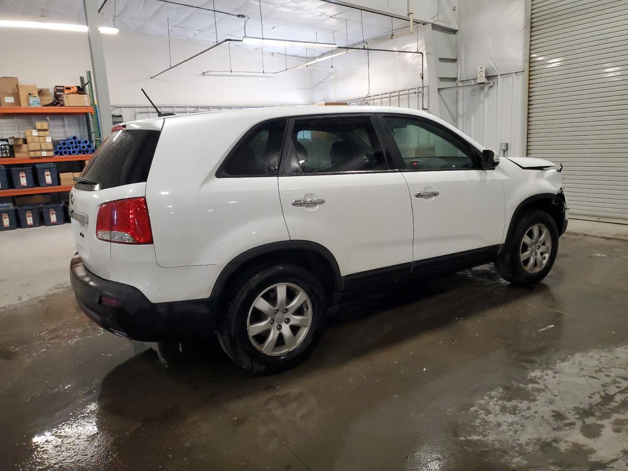 2012 Kia Sorento - Image 3