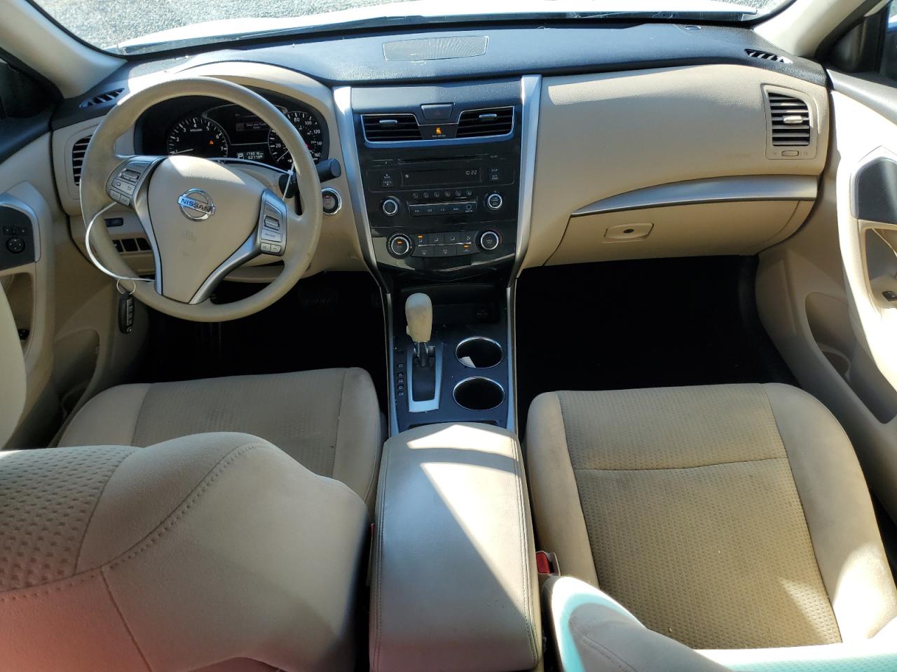 2015 Nissan Altima - Image 8