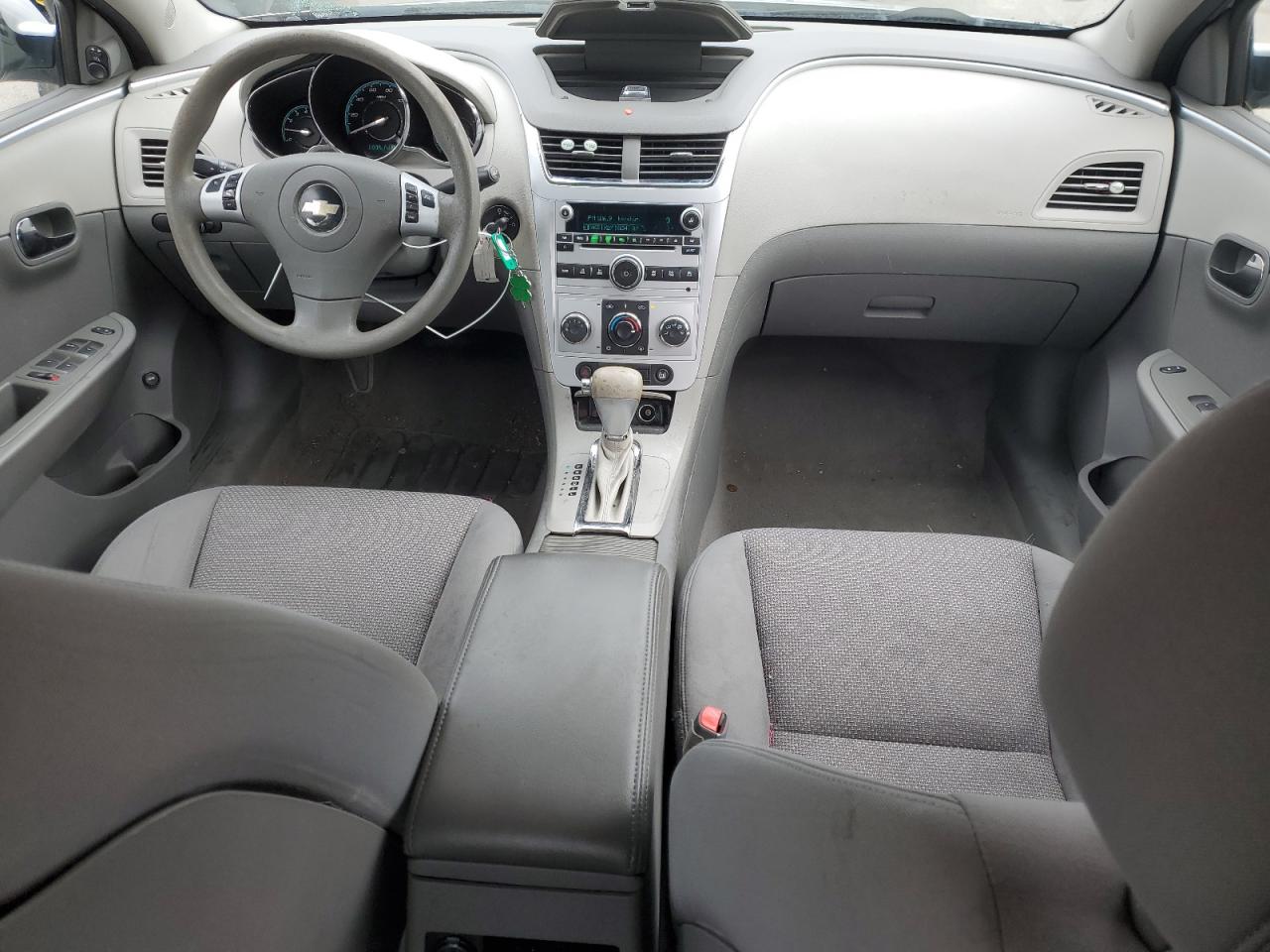 2009 Chevrolet Malibu - Image 8