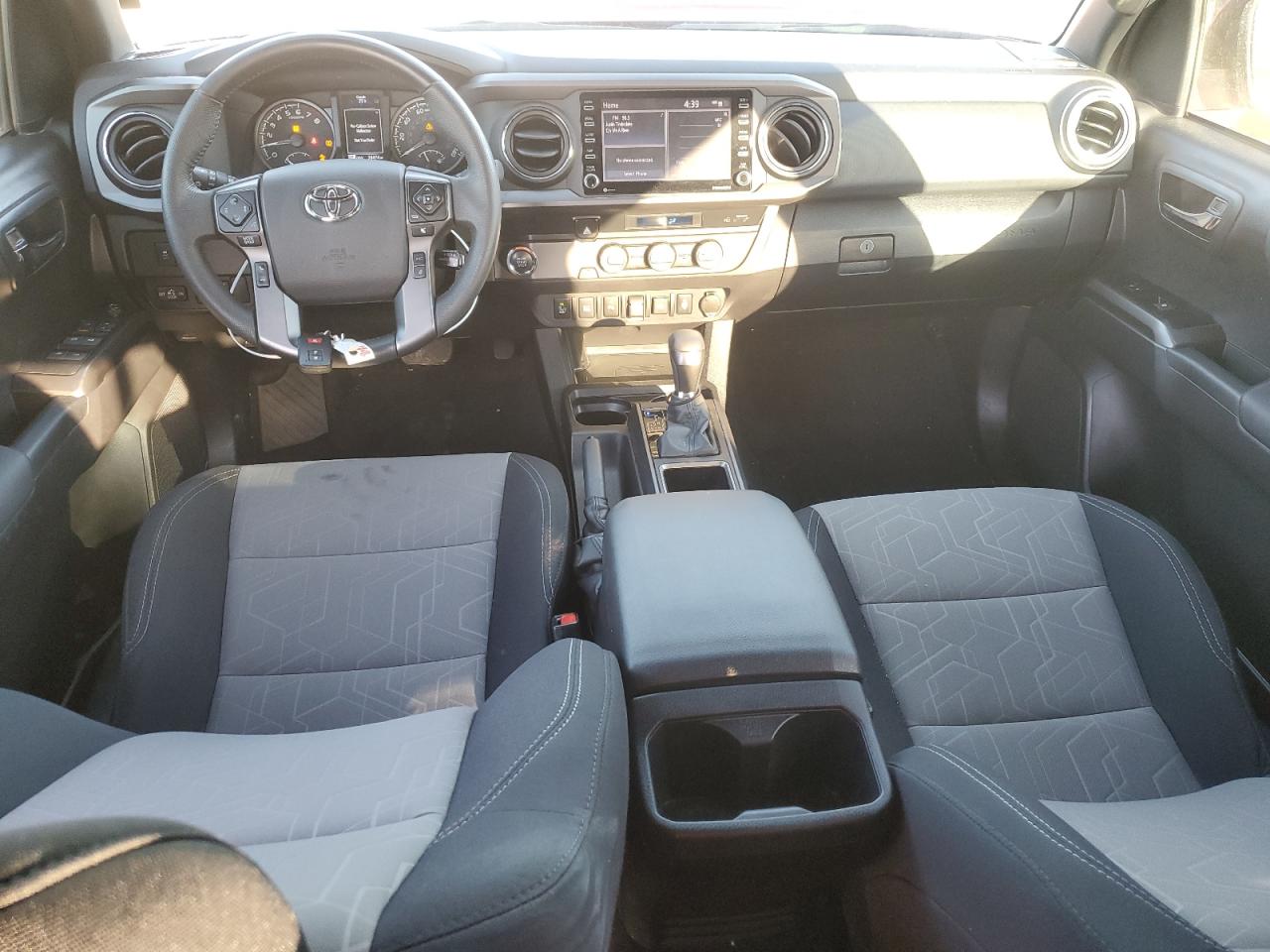 2022 Toyota Tacoma - Image 8