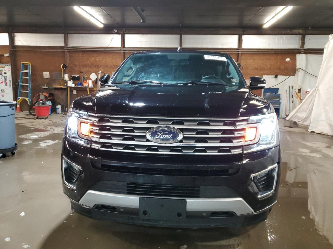 2019 Ford Expedition - Image 5