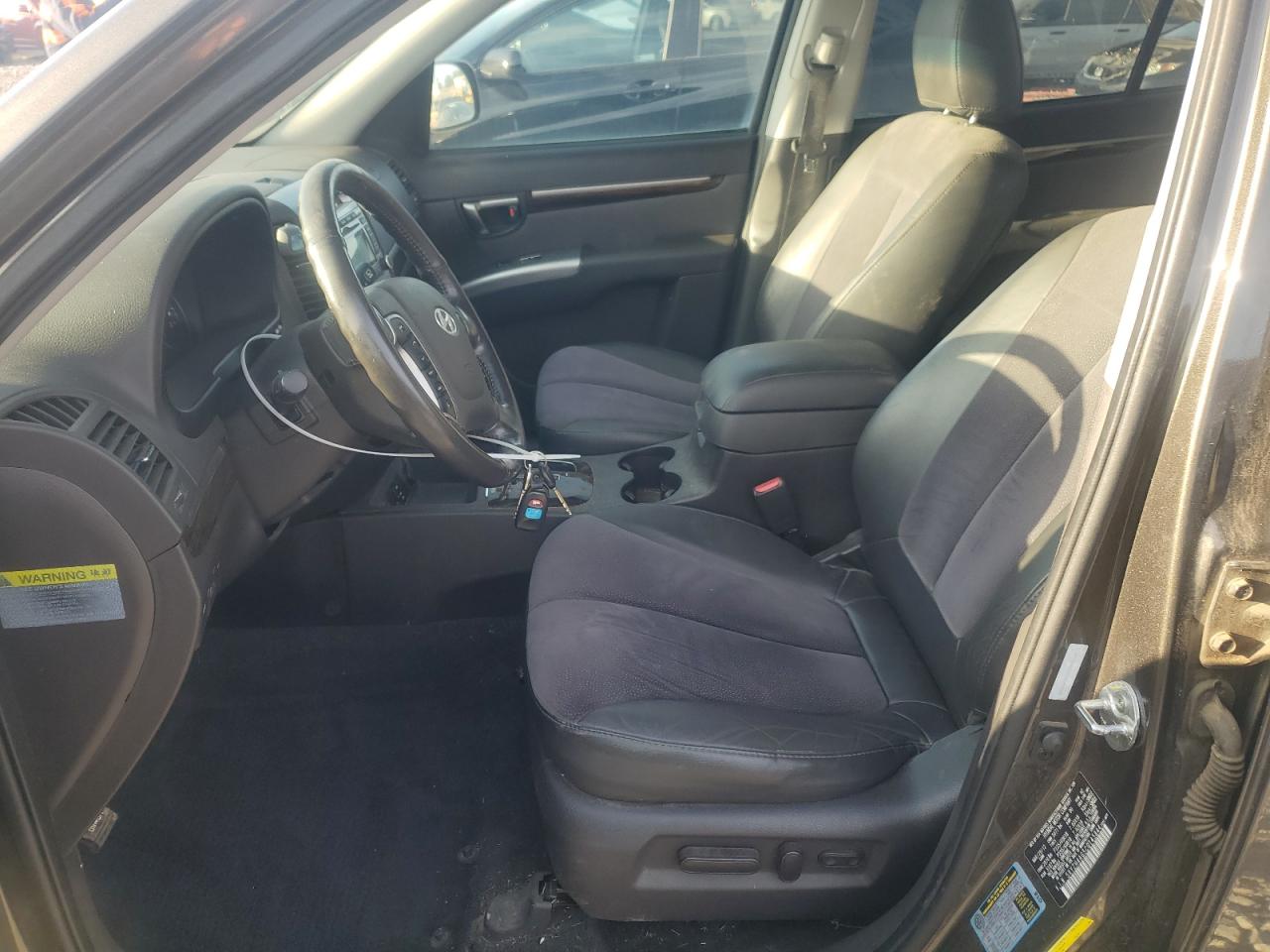 2012 Hyundai Santa Fe - Image 7