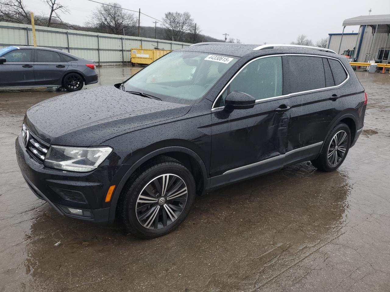 2018 Volkswagen Tiguan - Image 1
