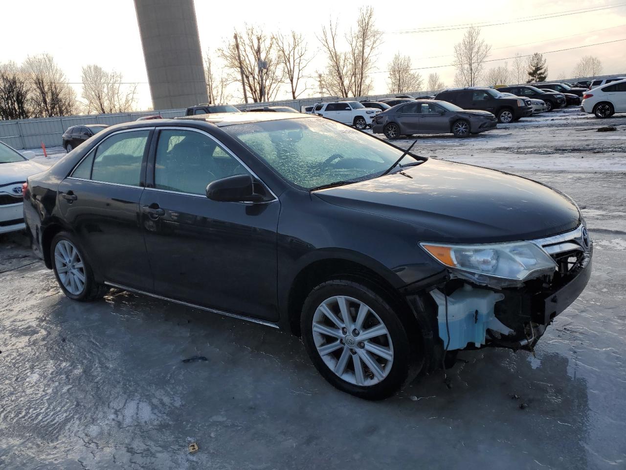 2014 Toyota Camry - Image 4
