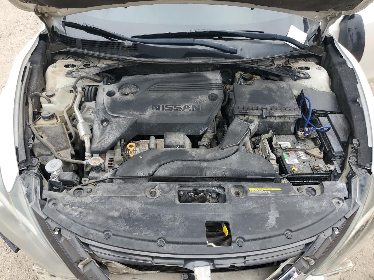 2016 Nissan Altima - Image 12