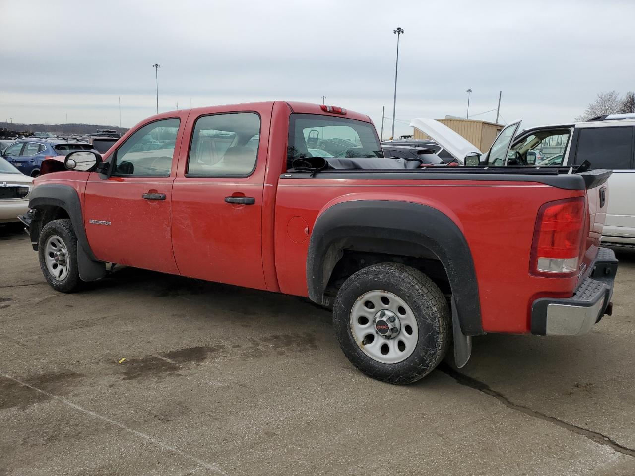 2010 GMC Sierra - Image 2