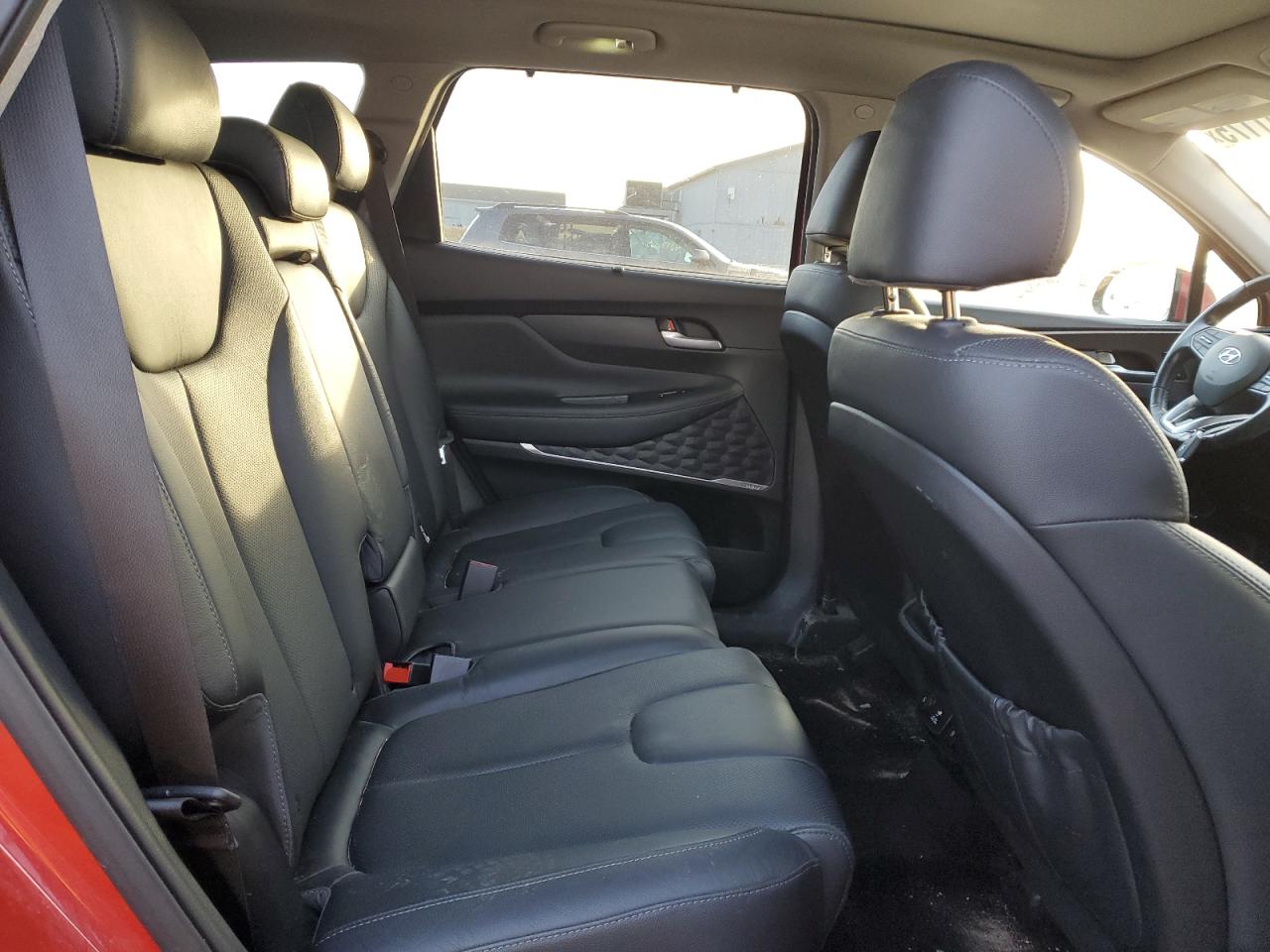 2020 Hyundai Santa Fe - Image 10