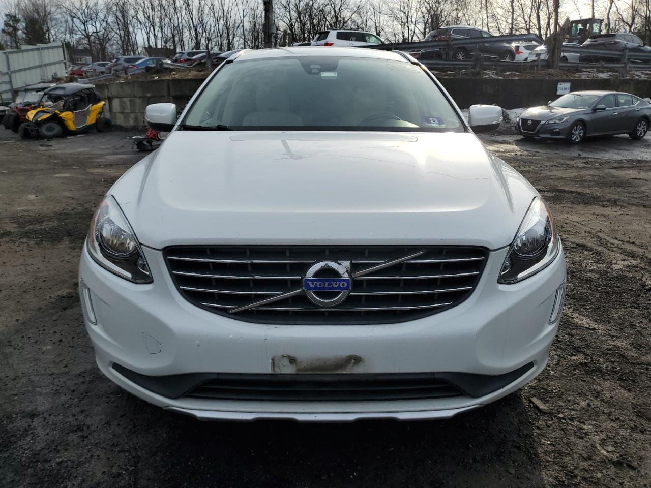2015 Volvo XC60 - Image 5