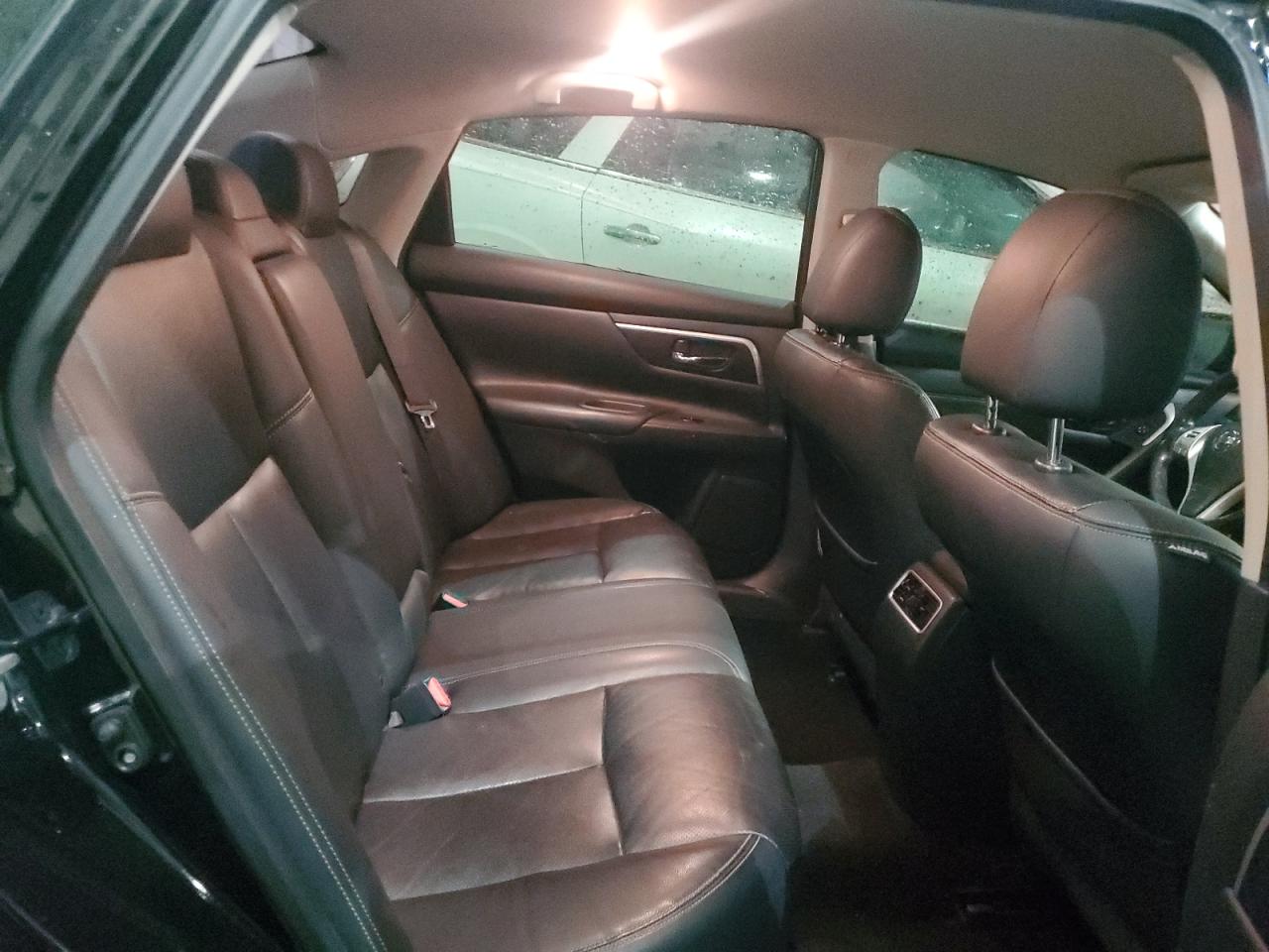 2018 Nissan Altima - Image 10