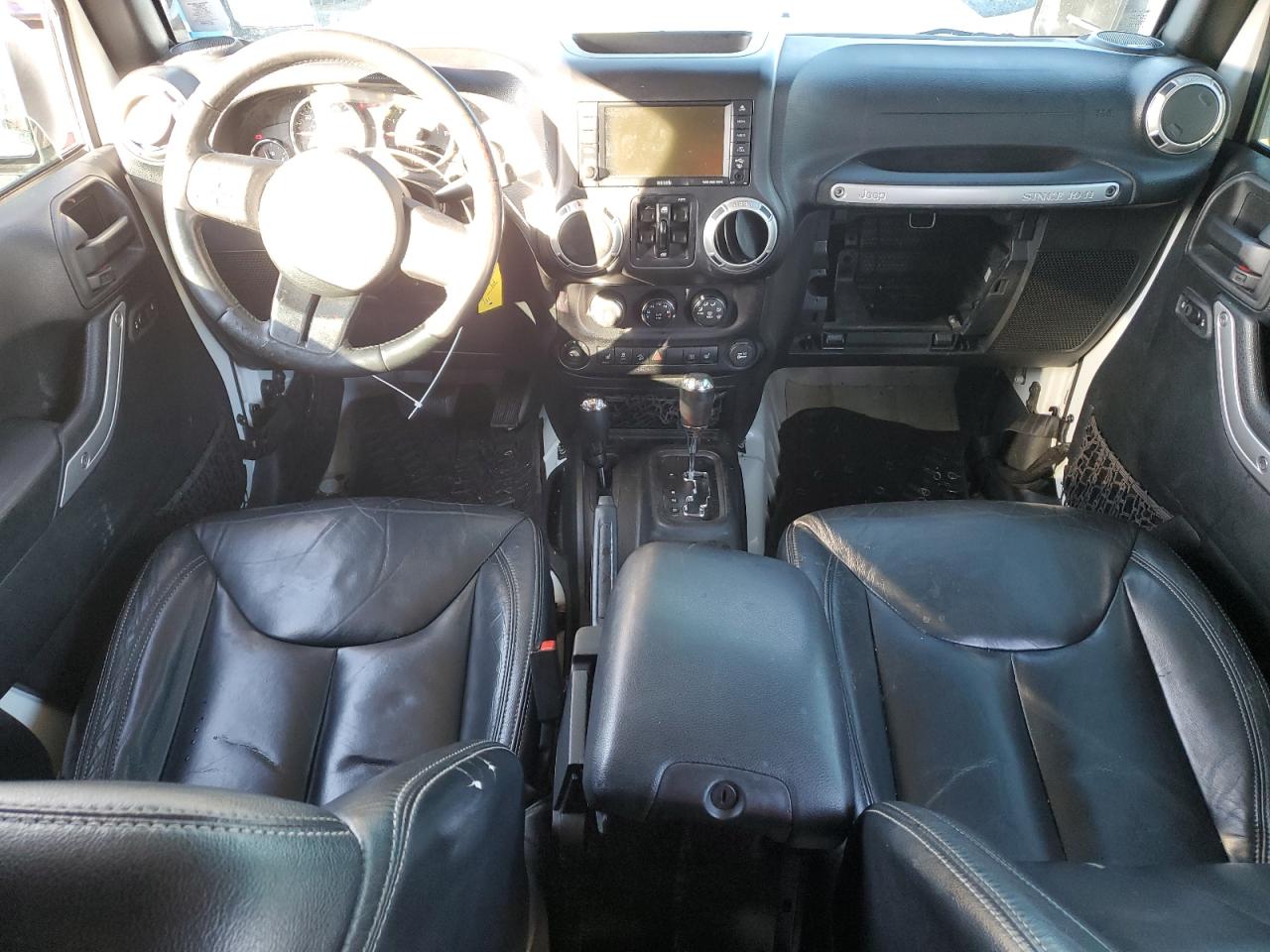 2016 Jeep Wrangler - Image 8