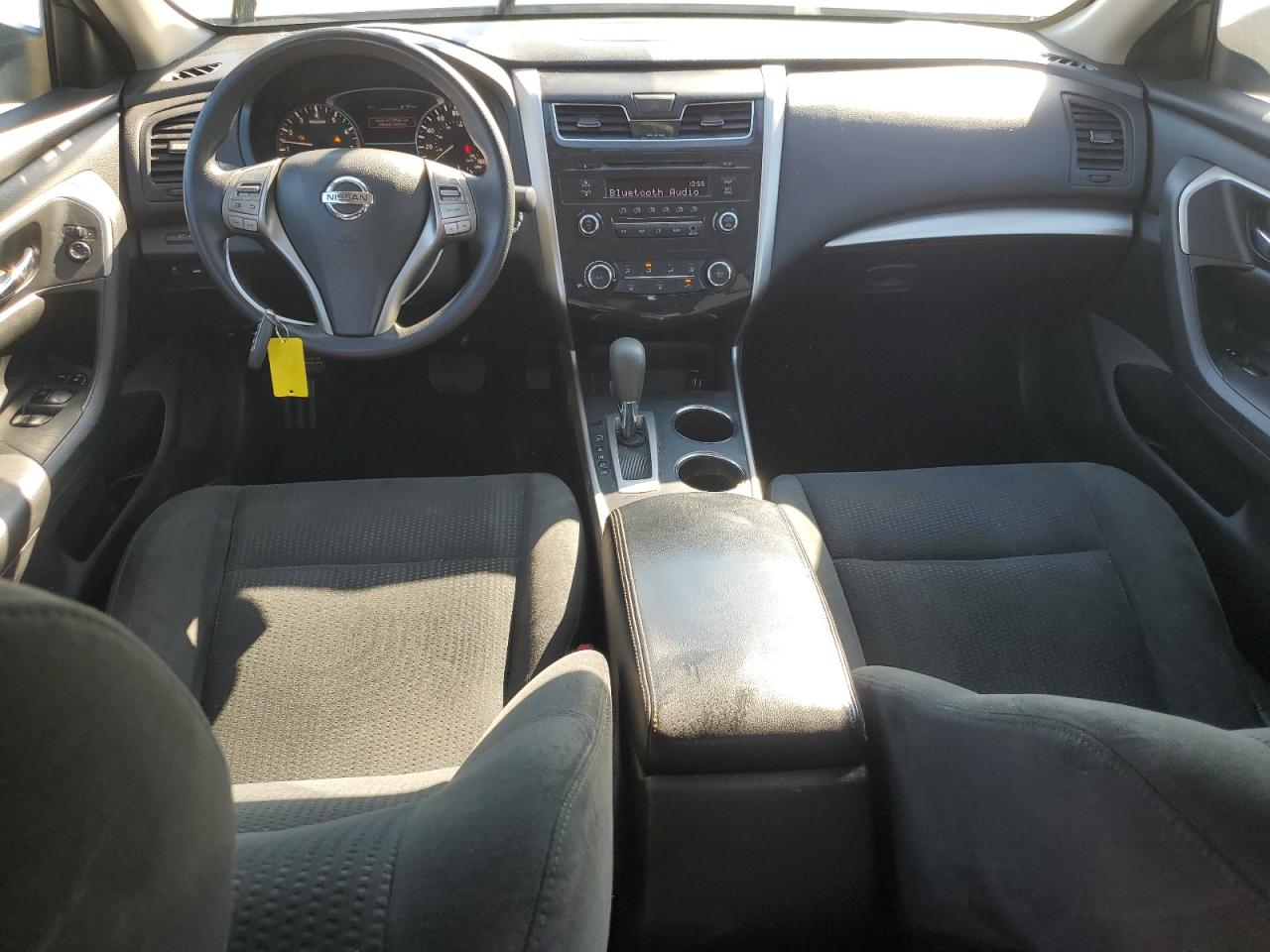 2015 Nissan Altima - Image 8