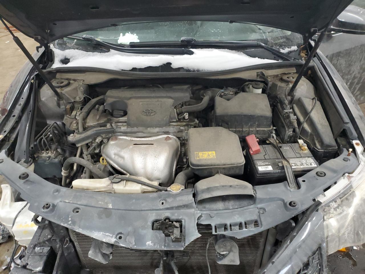 2014 Toyota Camry - Image 12