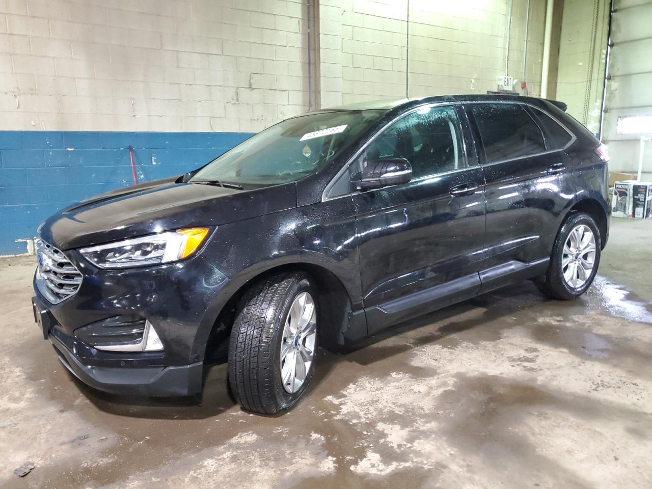 2022 Ford Edge - Image 1
