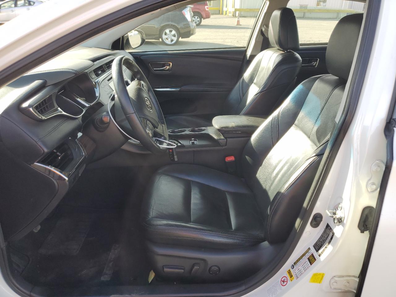 2013 Toyota Avalon - Image 7