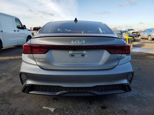  KIA FORTE 2023 Silver