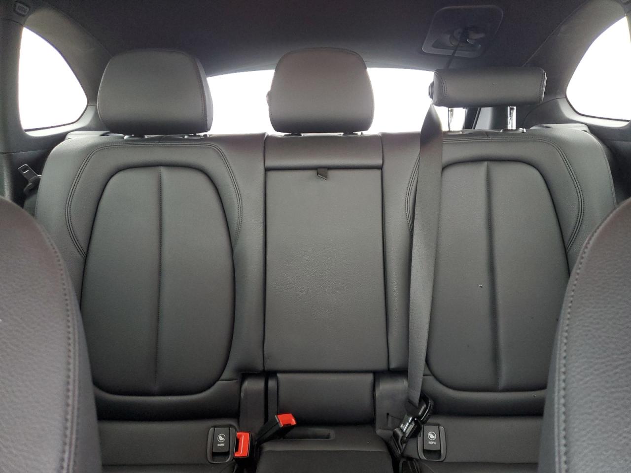 2018 BMW X1 - Image 10