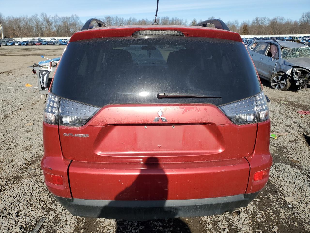 2011 Mitsubishi Outlander - Image 6