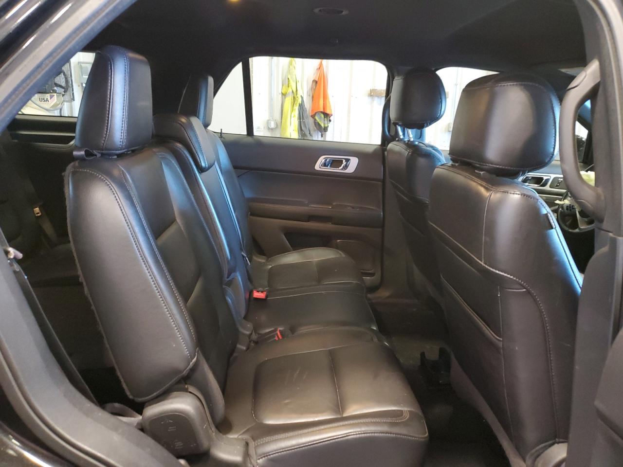 2011 Ford Explorer - Image 11