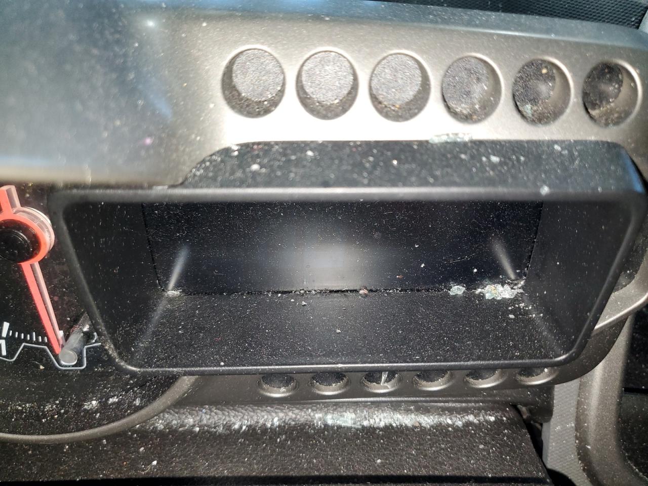 2014 Chevrolet Sonic - Image 9