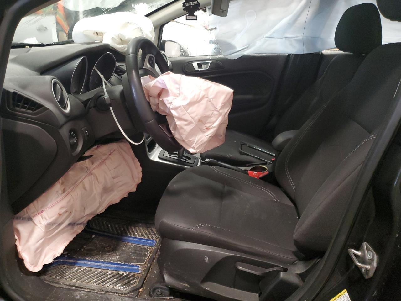2015 Ford Fiesta - Image 7