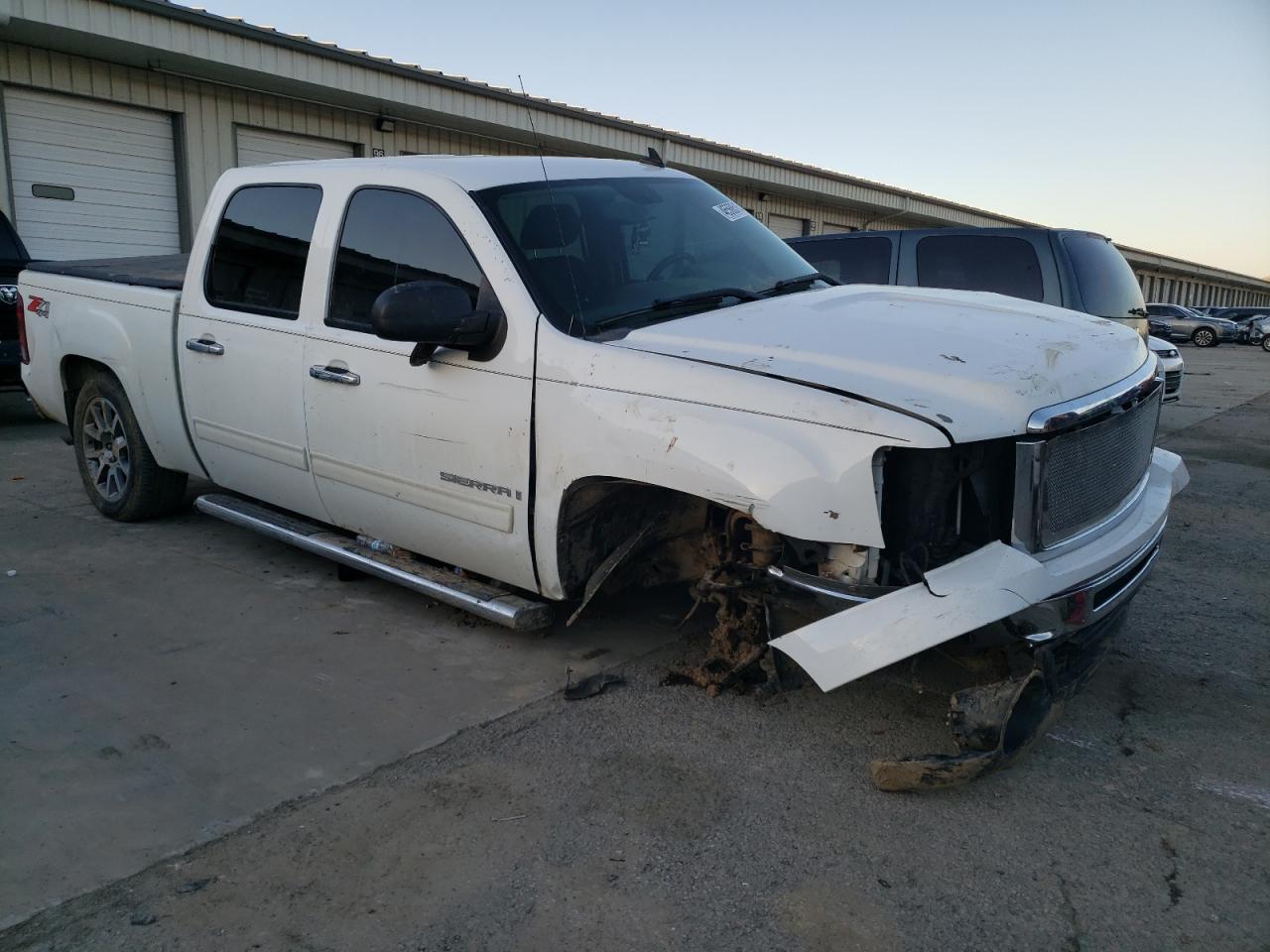 2009 GMC Sierra - Image 4