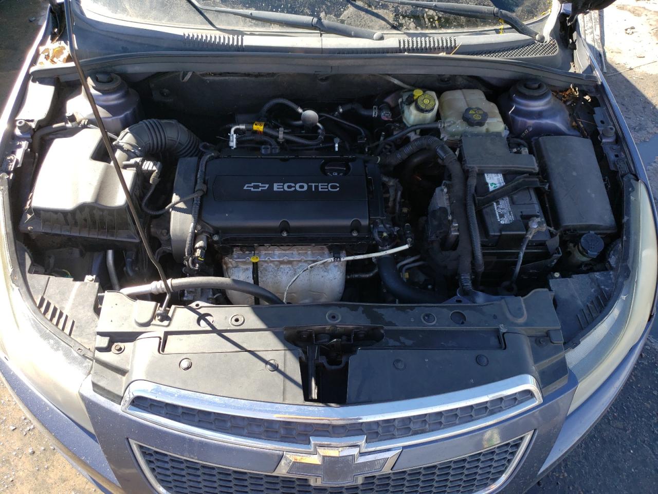 2013 Chevrolet Cruze - Image 13