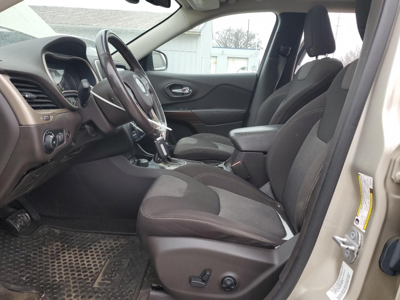 2014 Jeep Grand Cherokee - Image 7