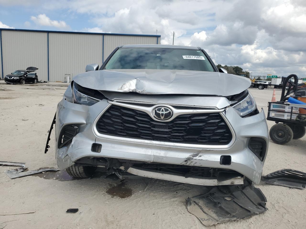 2020 Toyota Highlander - Image 5