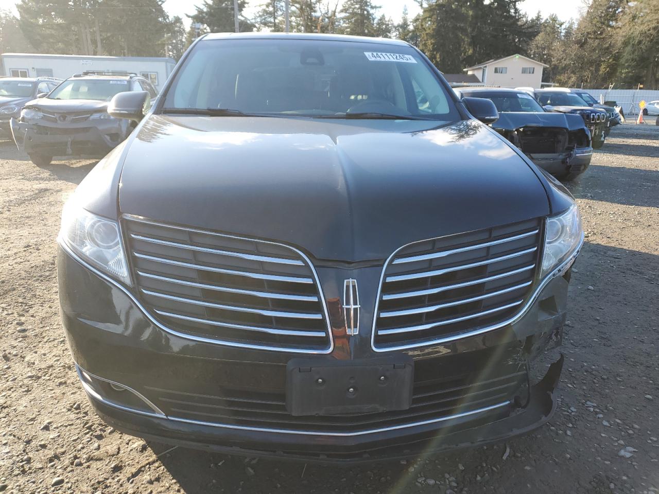 2019 Lincoln MKT - Image 5