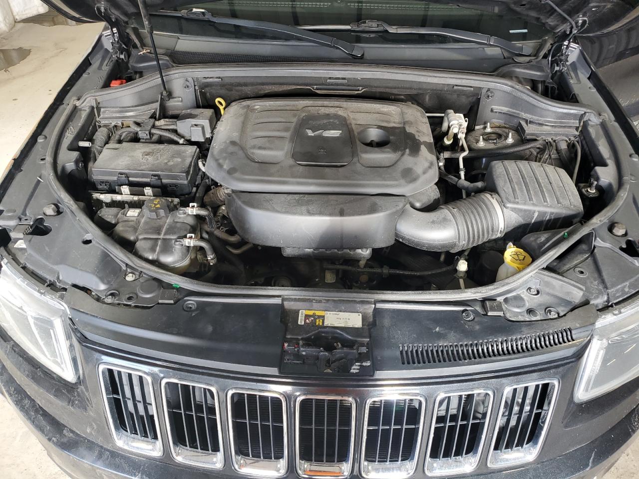 2016 Jeep Grand Cherokee - Image 12