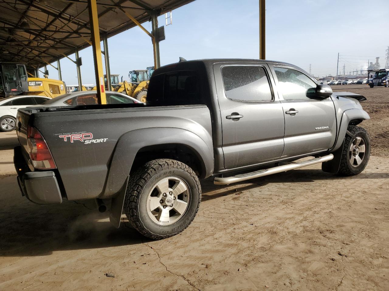 2013 Toyota Tacoma - Image 3