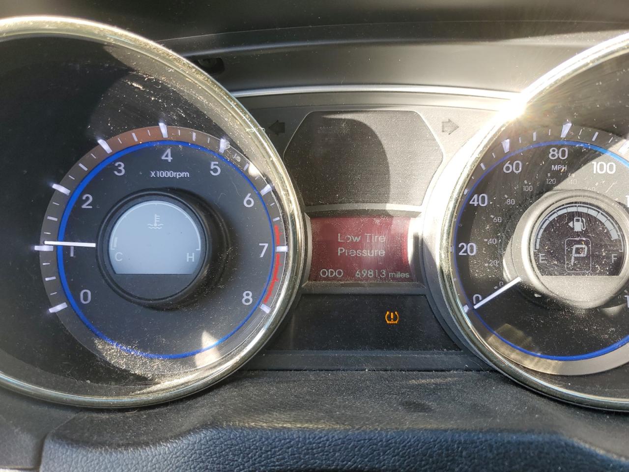 2013 Hyundai Sonata - Image 9