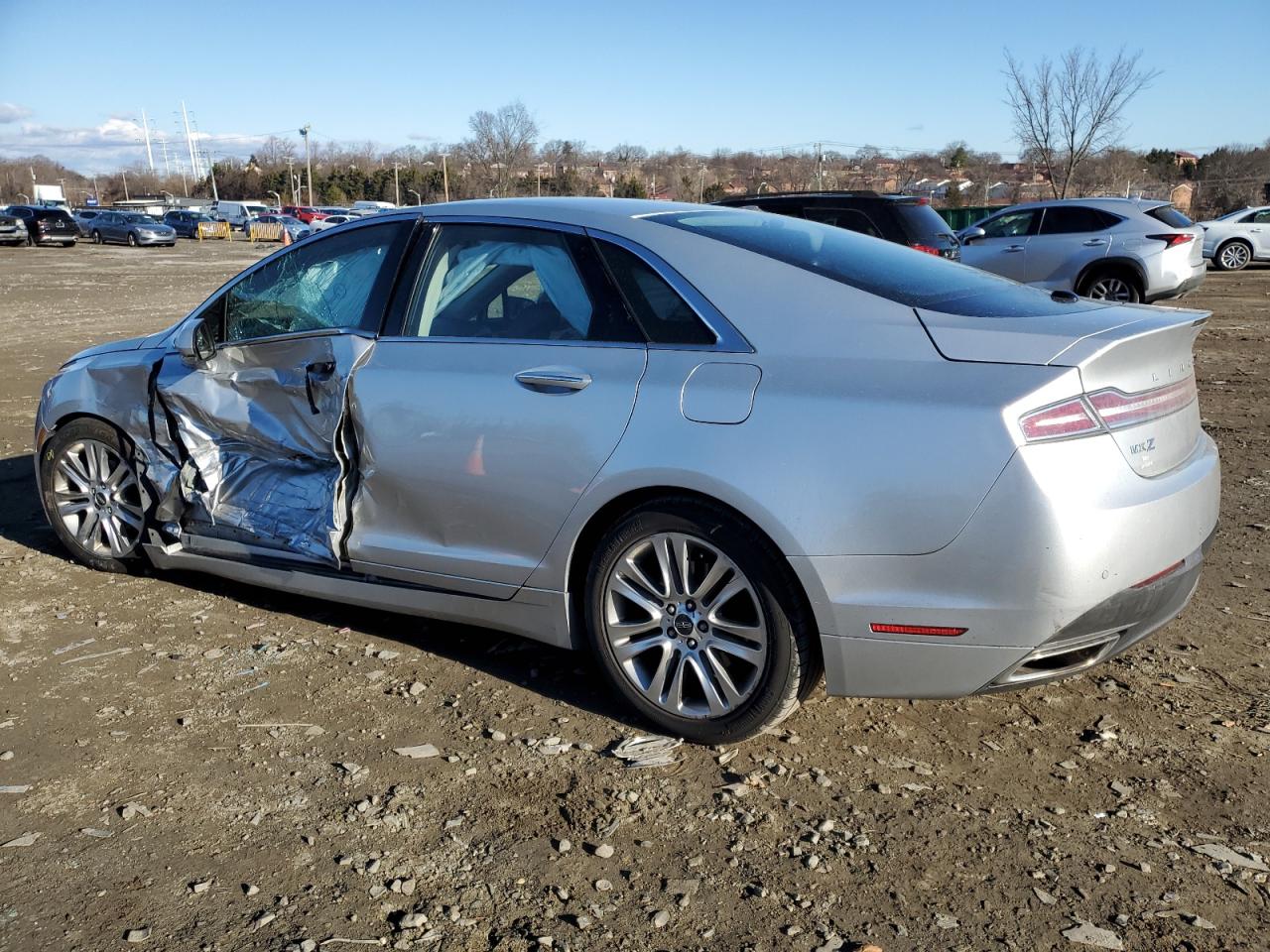 2016 Lincoln MKZ - Image 2