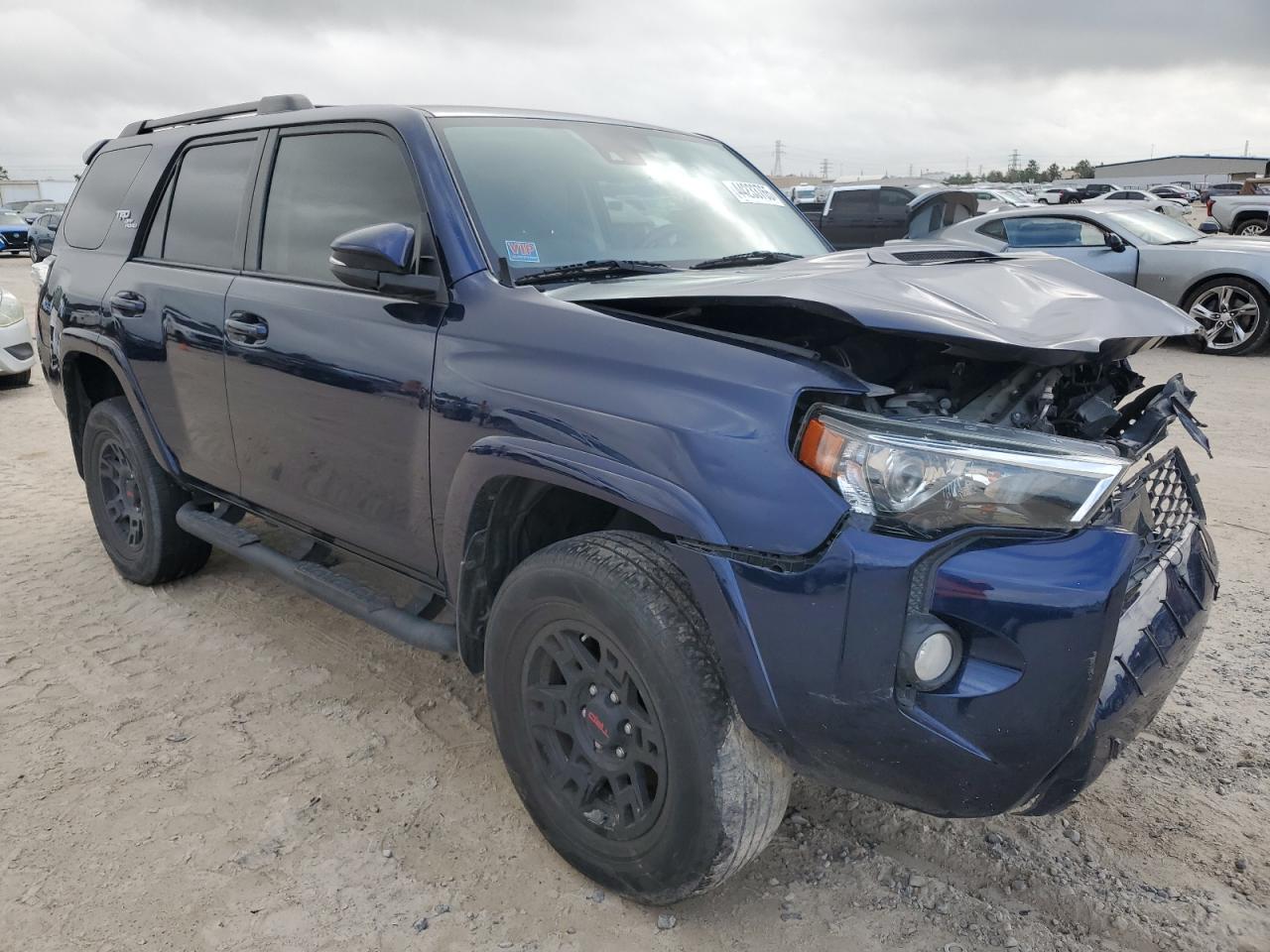 2020 Toyota 4Runner - Image 4