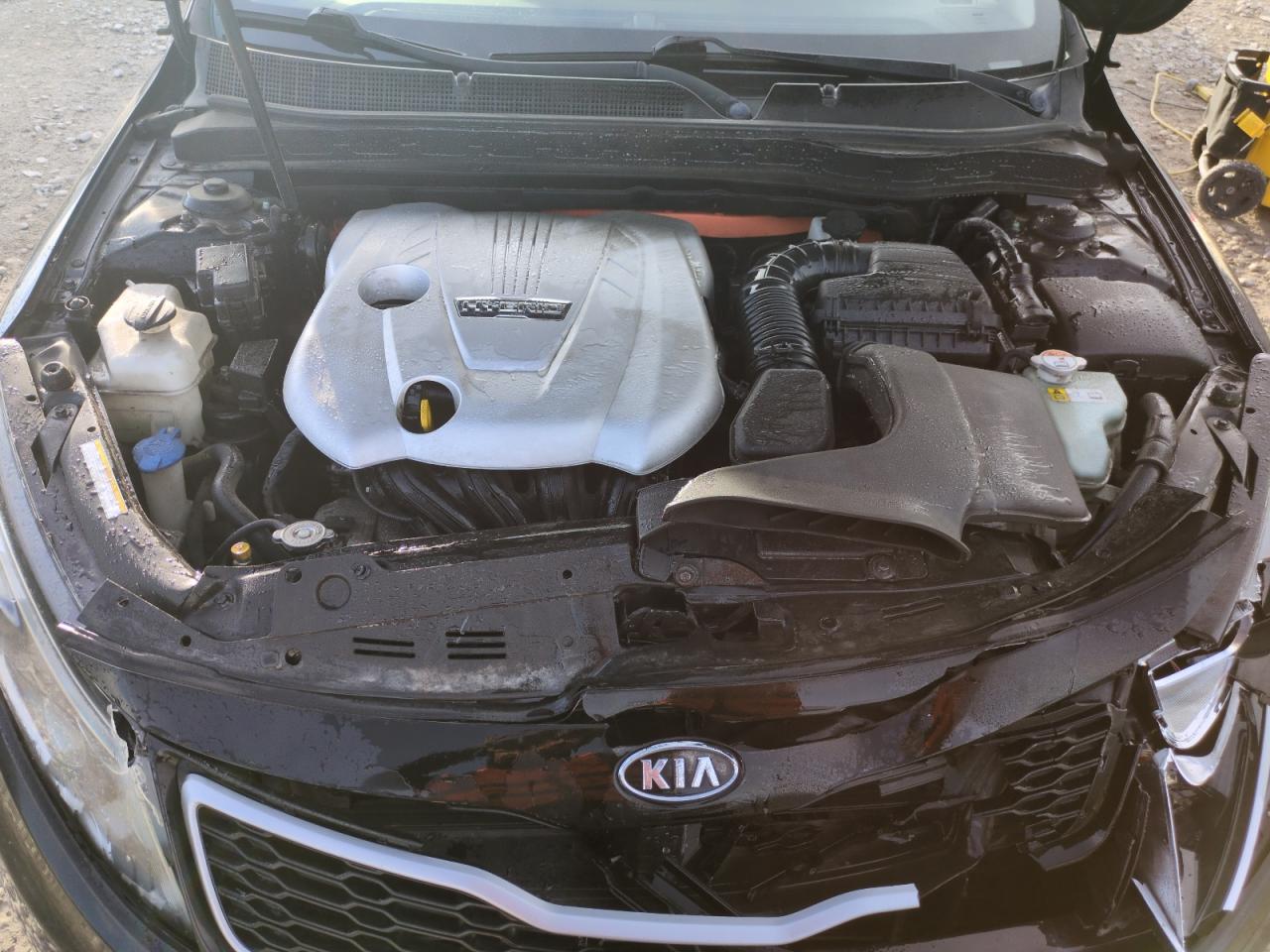 2011 Kia Optima - Image 11