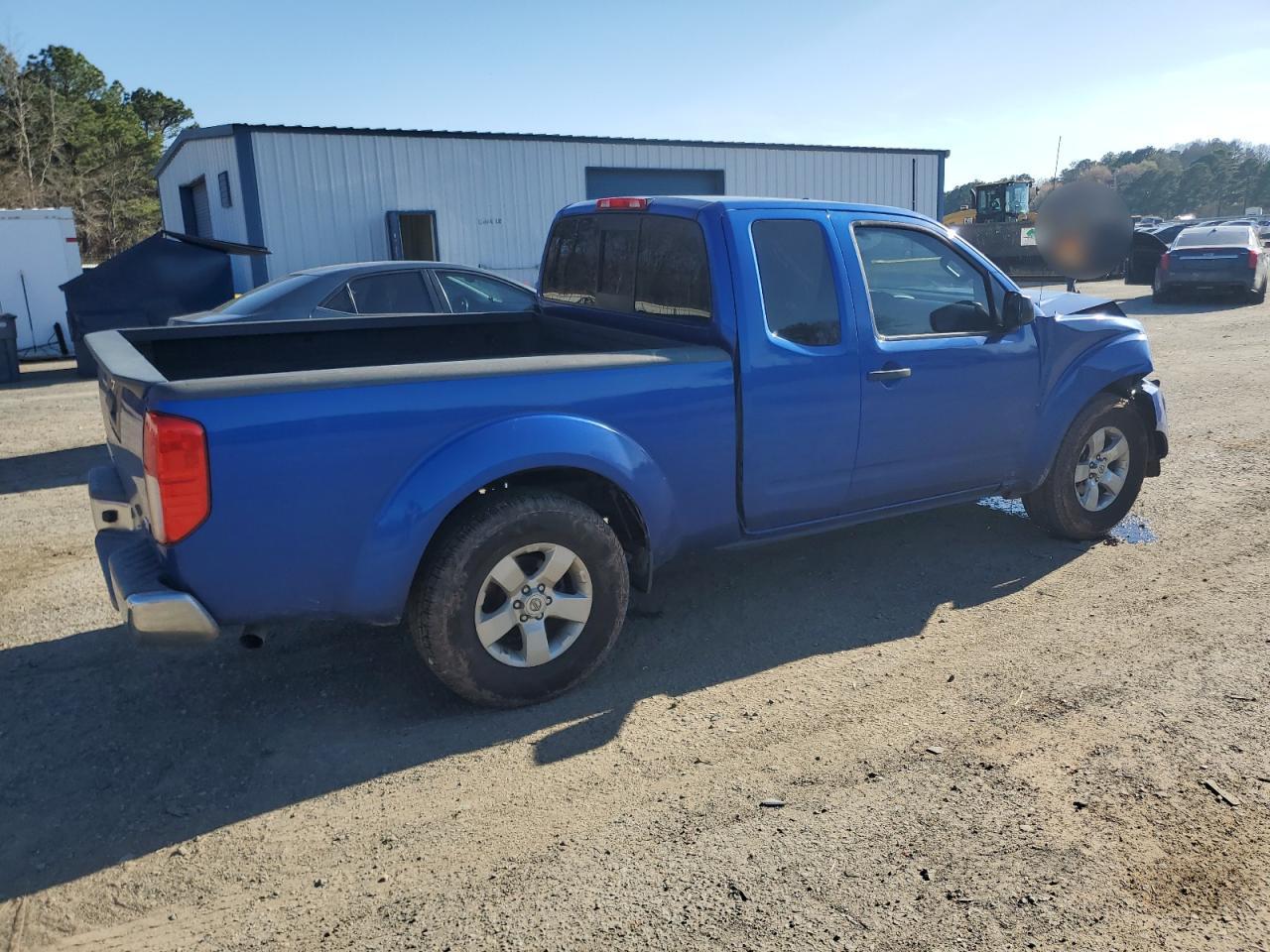 2013 Nissan Navara (Frontier) - Image 3