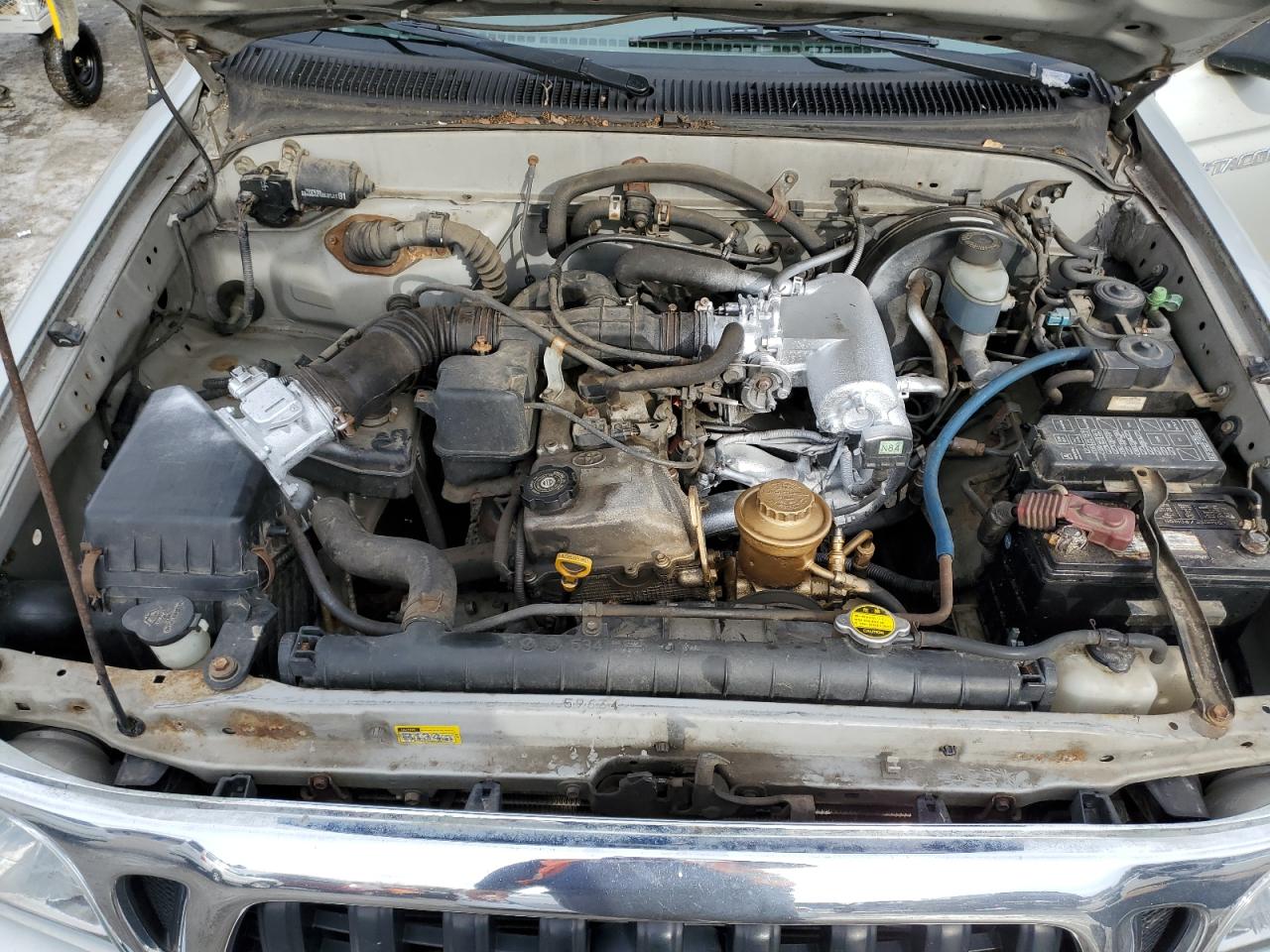 2001 Toyota Tacoma - Image 11