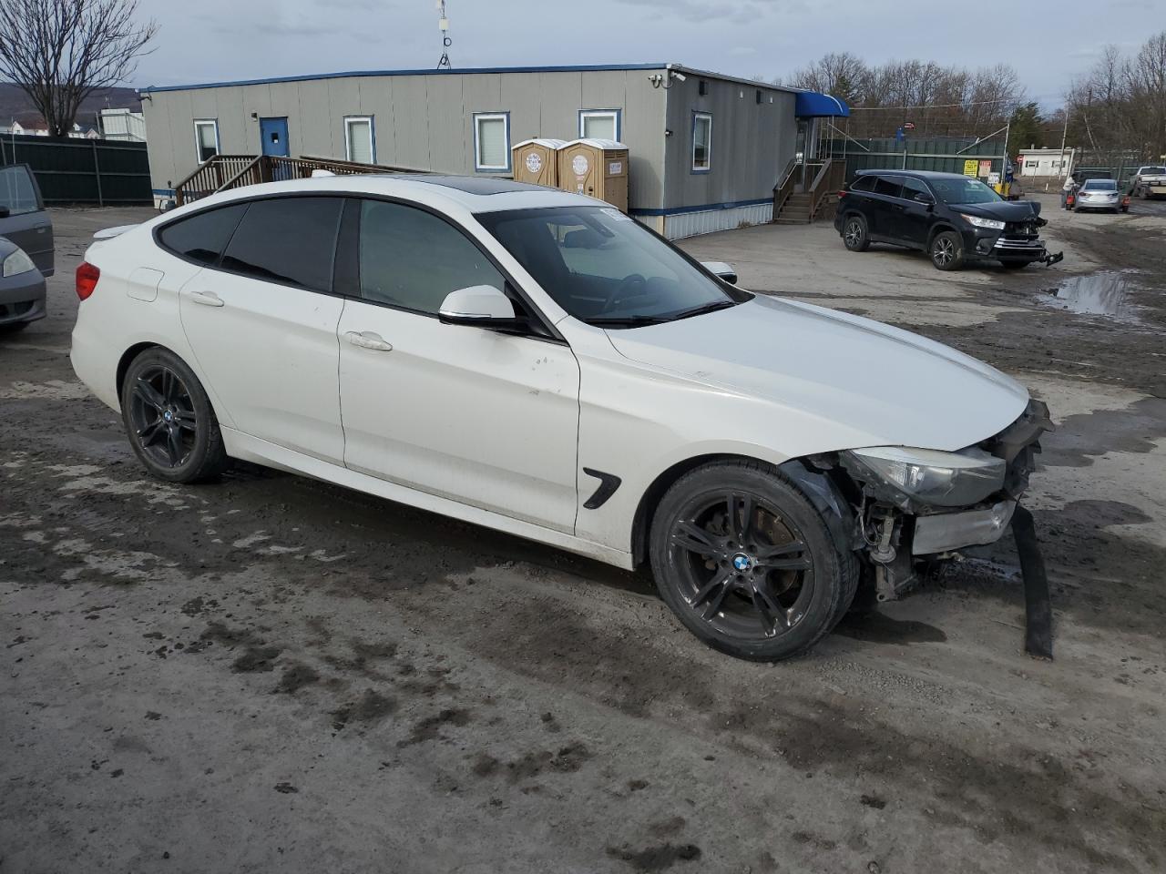 2015 BMW 3er - Image 4